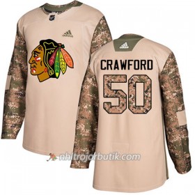 Män Ishockey Chicago Blackhawks Tröja Corey Crawford 50 Adidas 2017-2018 Camo Veterans Day Practice Authentic